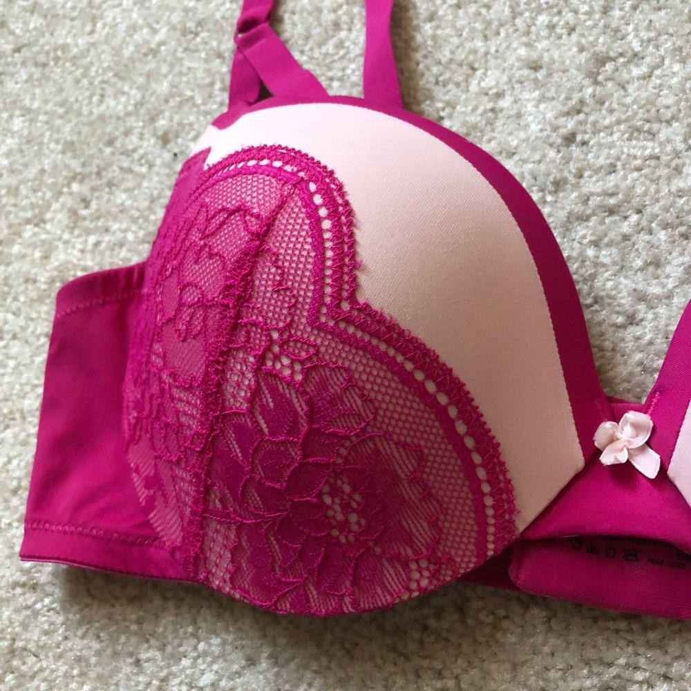Super cute maidenform pushup bra - Picture 2 of 8